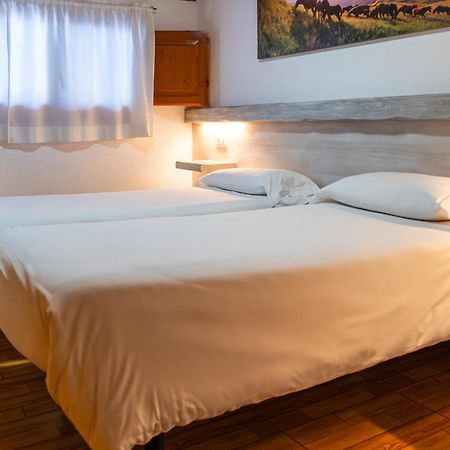 Hostal Casa Palmira Espot Bagian luar foto